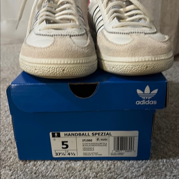 Adidas Handball Spezial - Picture 2 of 10